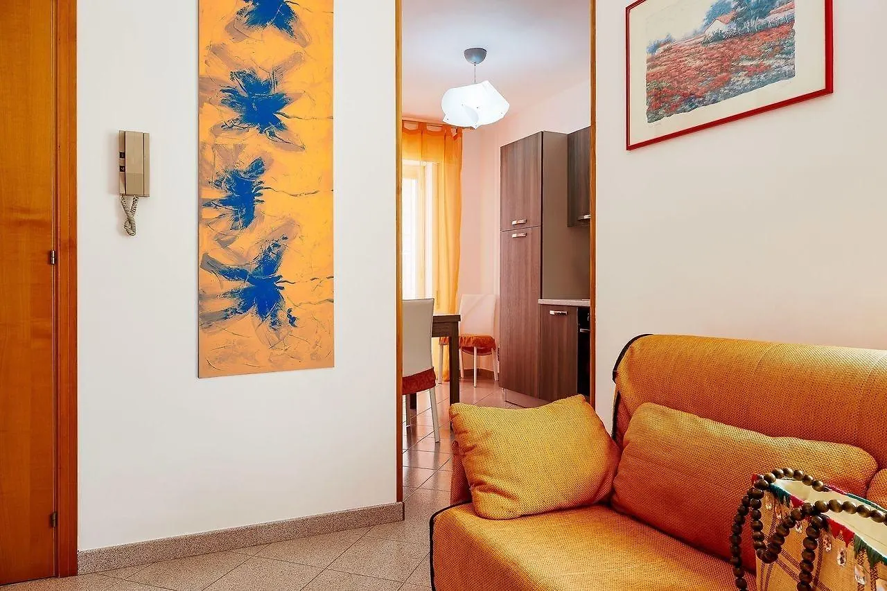 La Palma Casesicule Apartment, In City Center, Beach At 100 Mt 波扎洛 公寓