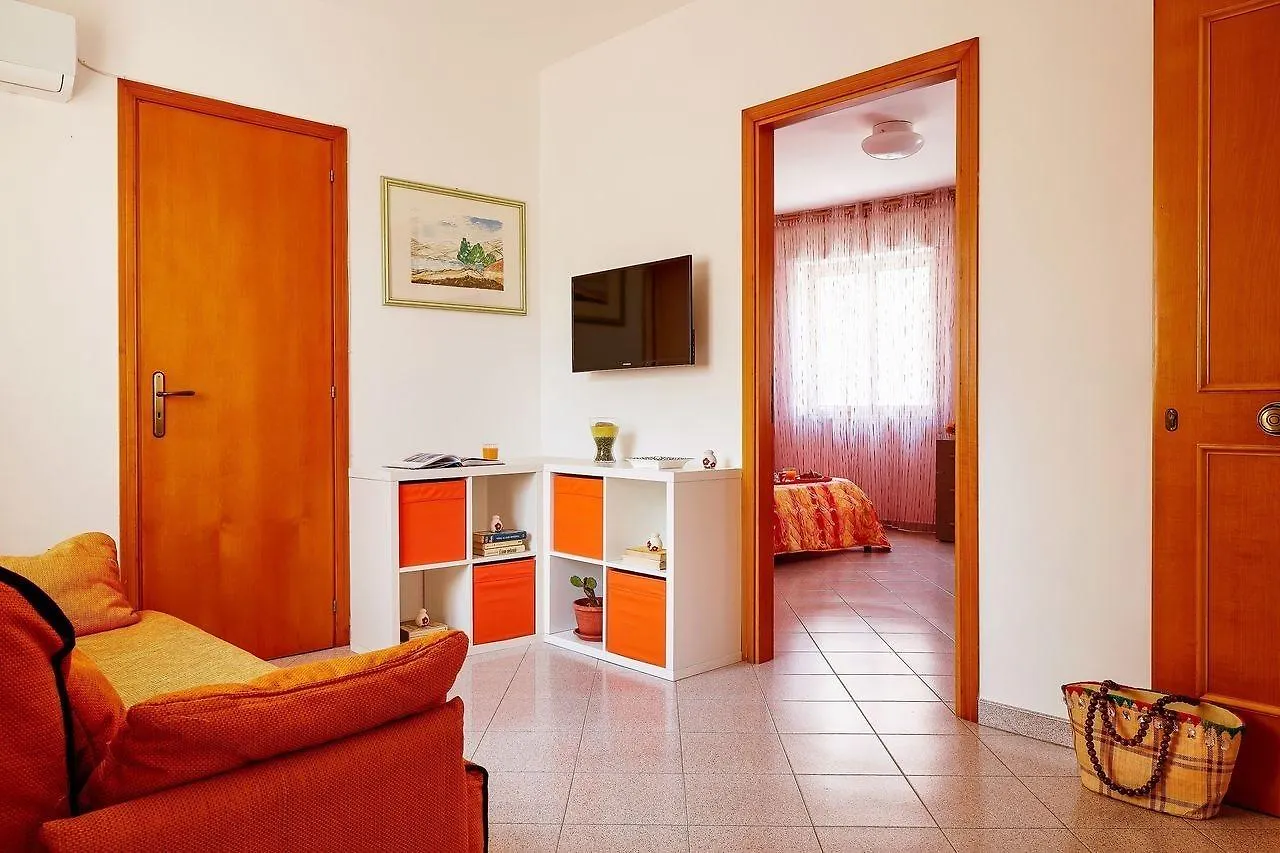 公寓 La Palma Casesicule Apartment, In City Center, Beach At 100 Mt 波扎洛 意大利